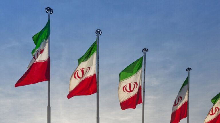 إيران تهدد “اسرائيل”: لدينا وثائق تتيح لنا الرد بقوة!