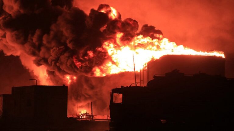 ليل عنيف على اليمن!