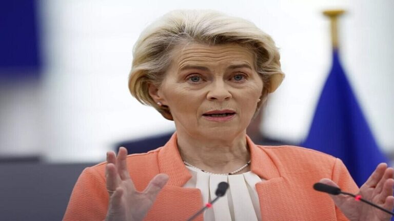 رئيسة المفوضية الأوروبية: رحيل الأسد تغيير تاريخي