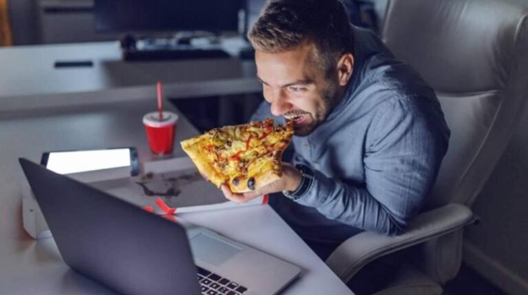 عواقب خطيرة للإفراط في تناول الطعام!