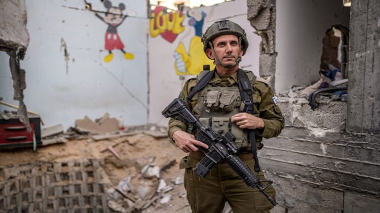 إجراء تأديبي بحق المتحدث باسم جيش الاحتلال