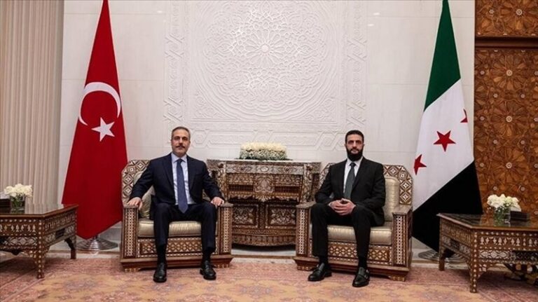 الجولاني: منطق الدولة يختلف عن منطق الثورة