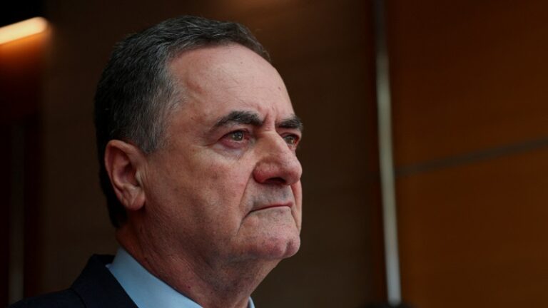 كاتس: “إسرائيل” ليست على طريق السلام مع سوريا