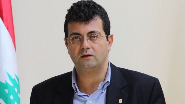 سلوم: سنلاحق المخالفين والمزورين