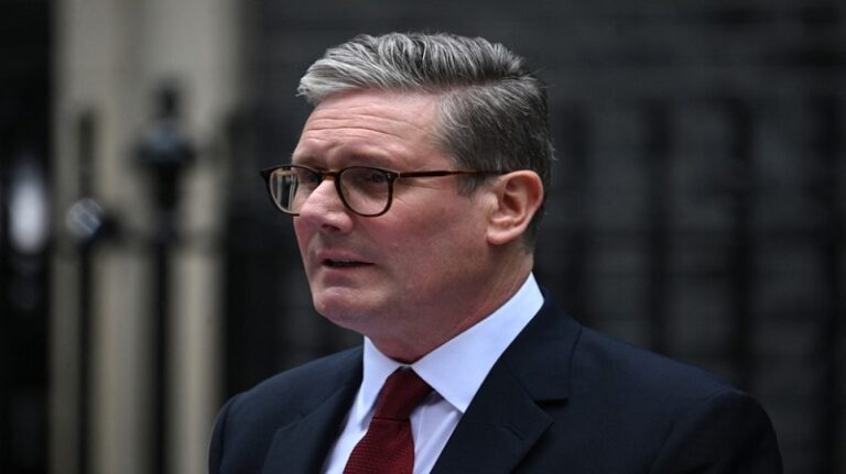 رئيس وزراء بريطانيا: التصعيد لا يخدم أحداً