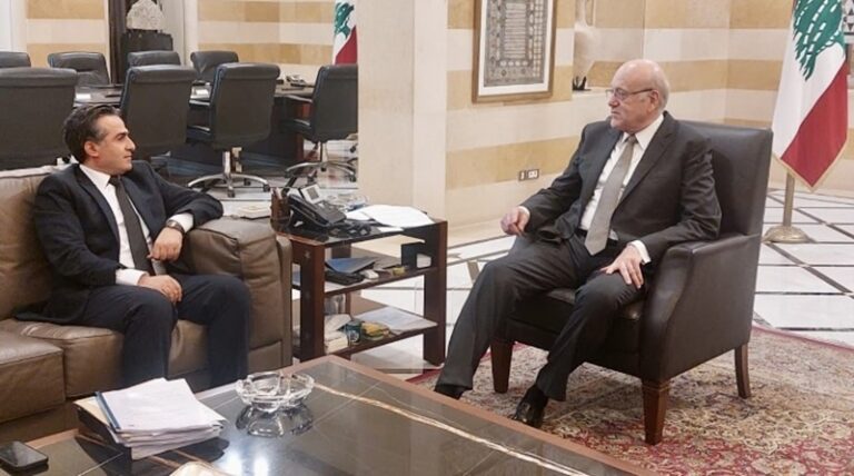 آلية لوزارة العمل لتقييم وتحسين الطرقات المتضررة من العدوان