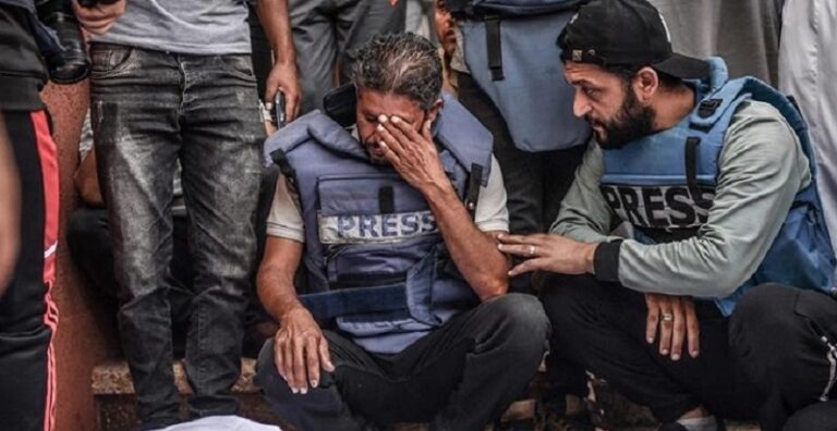 حياة 254 صحافياً ثمن الحقيقة في غزة