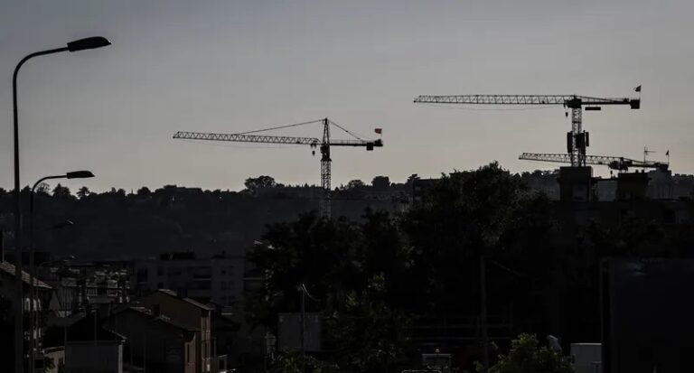 كهرباء لبنان: مخرج جديد وتحديث للشبكة في الضنية