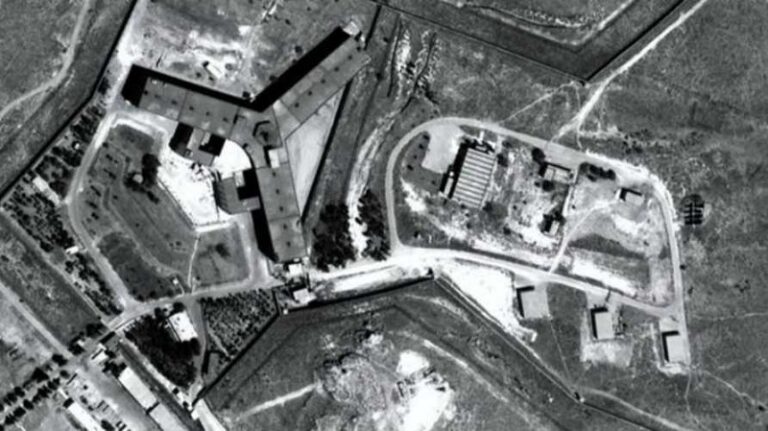 “أفاد”: لا أقبية سرية في سجن صيدنايا