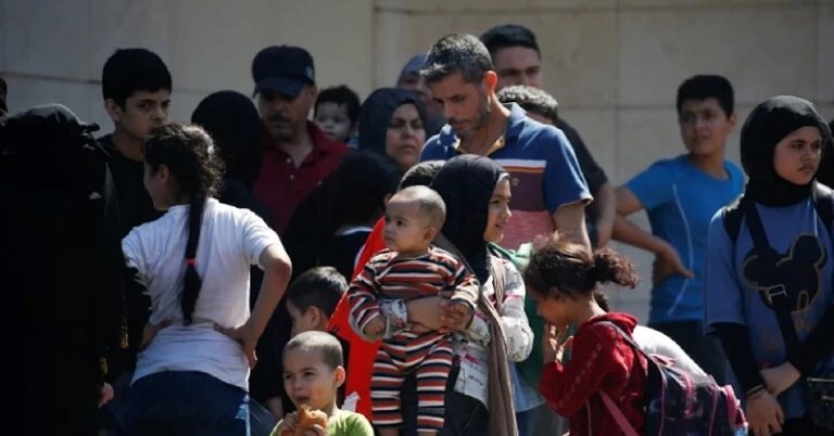 اقتراح قانون لحظر استقبال أموال للنازحين السوريين أو تحويلها أو دفعها