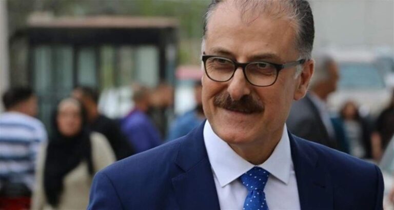 عبد الله: جنبلاط يحمل إلى سوريا ملف العفو في لبنان
