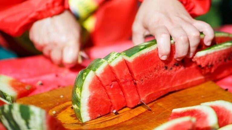 قوانين قديمة تحظر تناول البطيخ وبيعه في البرازيل