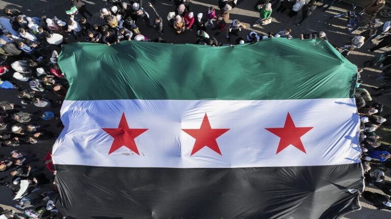 المبعوث الأممي إلى سوريا: على الدول تقديم ضمانات للشعب السوري