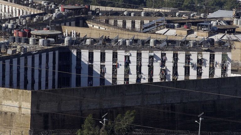 ملف الموقوفين الإسلاميين يعود إلى الواجهة