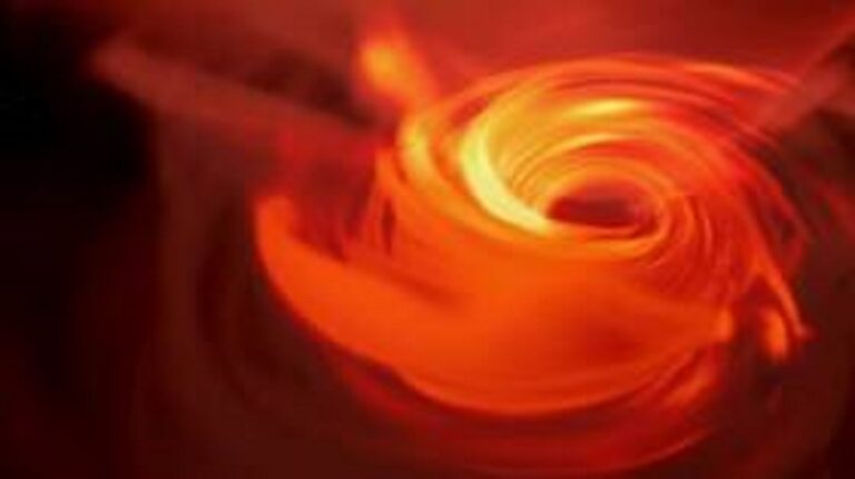 نجم مزدوج قرب الثقب الأسود في درب التبانة