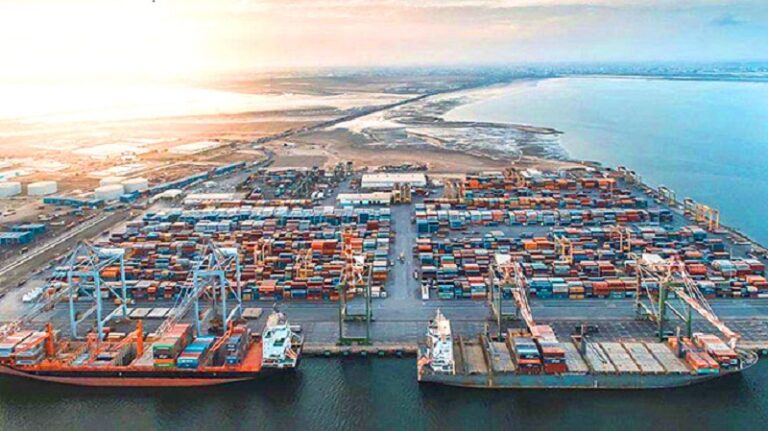 الإحتلال يهدد اليمن (صورة)