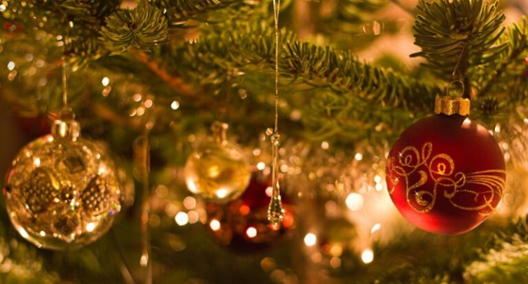 شجر الميلاد في مرجعيون.. (صورة)