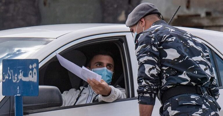 محاضر ضبط للسيارات المخالفة في طرابلس