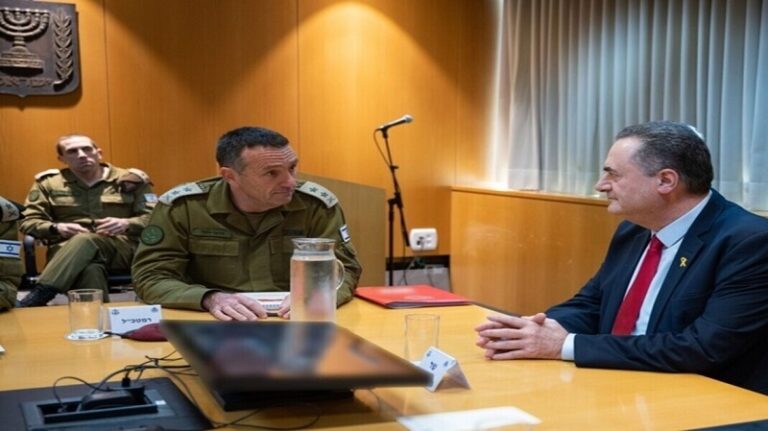 “إسرائيل” تبحث التطورات السورية