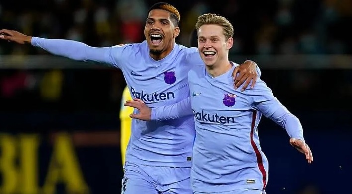 برشلونة يحذّر أراوخو ودي يونغ