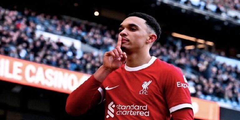 إنضمام أرنولد لريال مدريد مؤجل