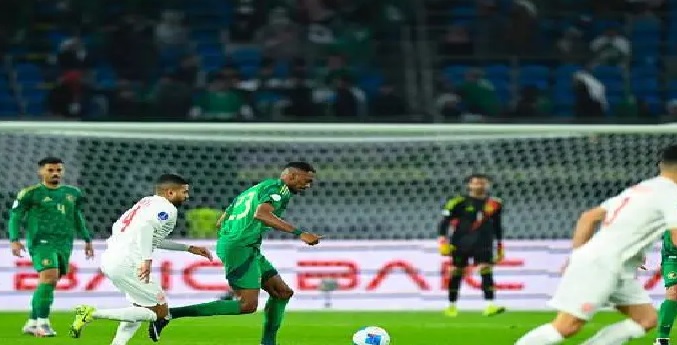 البحرين تفاجئ السعودية وتهزمها بإفتتاح مباريات المنتخبين بكأس الخليج
