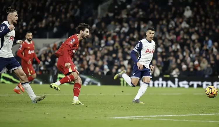 ليفربول يستعرض قوته ويسحق توتنهام