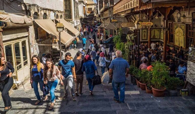 الحياة في دمشق تعود لطبيعتها؟