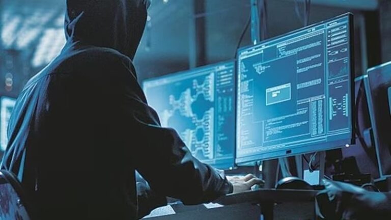 إختراق 184 حساب إلكتروني!