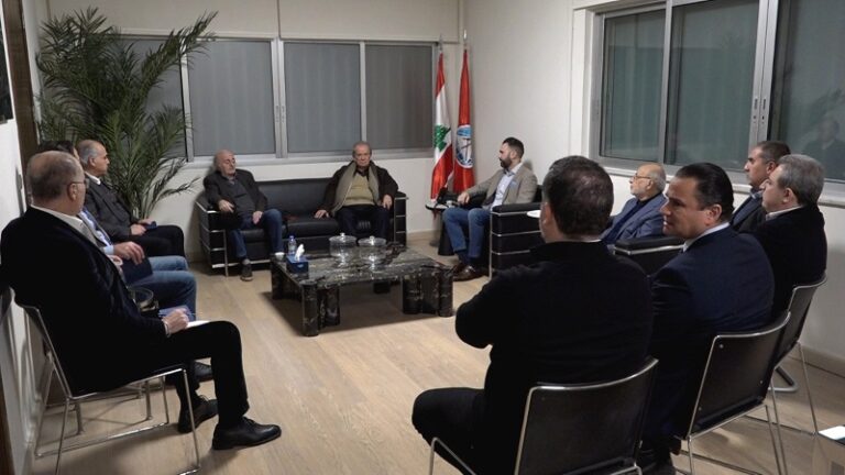 “اللقاء الديمقراطي” يرشّح جوزاف عون للرئاسة