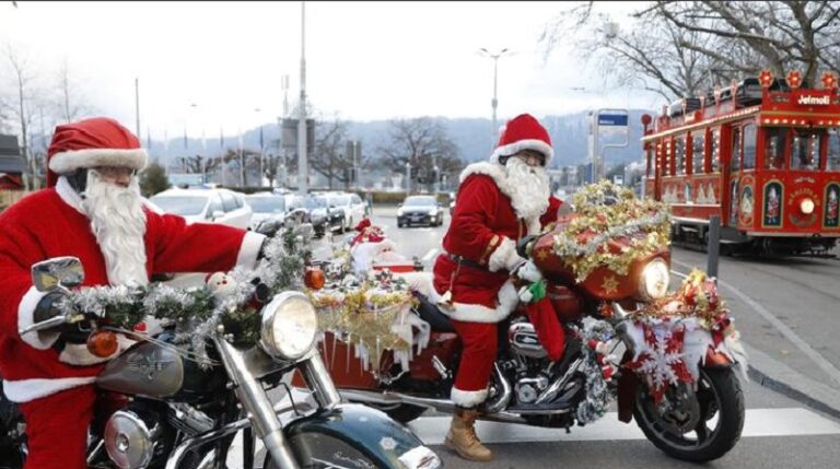 بالفيديو.. الشرطة تلاحق “بابا نويل” في فلوريدا!