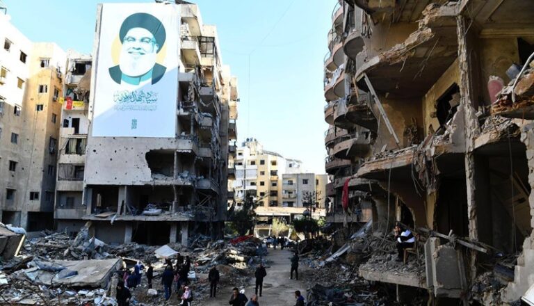 السفير الإيراني من مكان اغتيال الشهيد نصر الله: الشعب اللبناني سيبقى مقاوماً