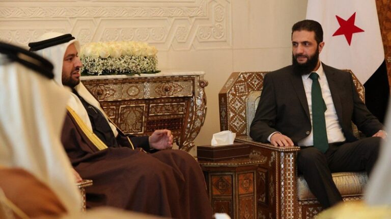 بعد 13 عاماً من القطيعة.. أول وفد قطري يصل دمشق