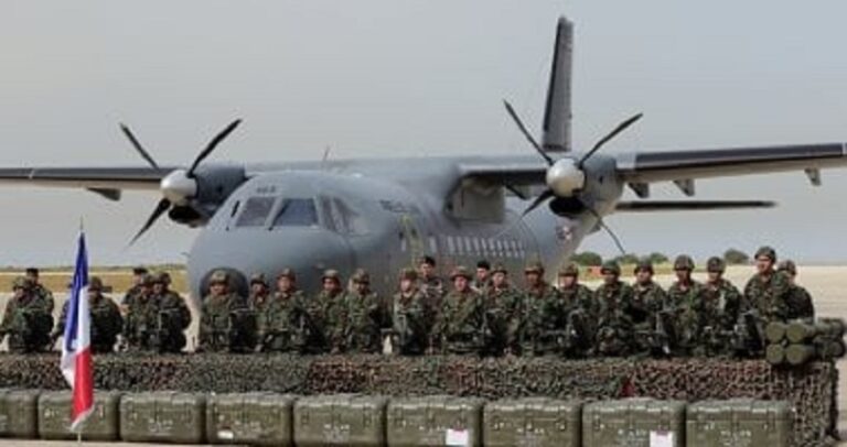 الجيش الفرنسي يسلم آخر قاعدة عسكرية له في تشاد