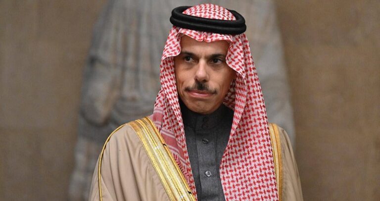 الصدمات الكهربائيّة لا الصدمات المُخمليّة