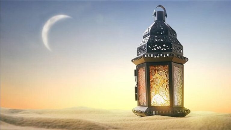 السيستاني والخامنئي: الجمعة أول أيام شهر شعبان