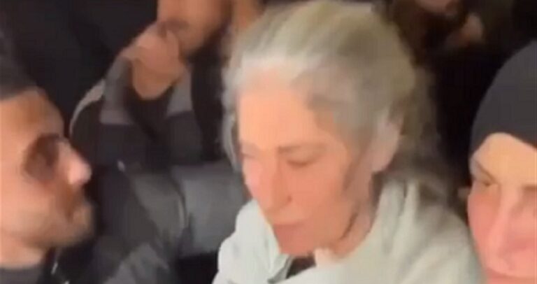 بالفيديو.. الإفراج عن الأسيرة القيادية في “الجبهة الشعبية” الفلسطينية