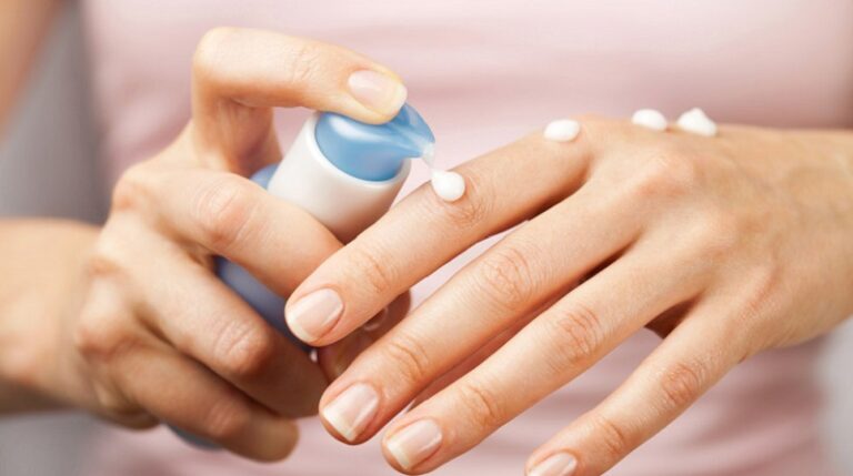 كيفية العناية بالجلد والبشرة في فصل الشتاء؟