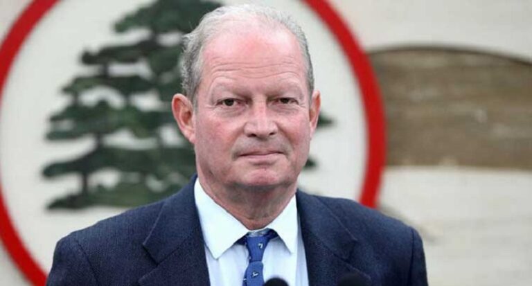 كميل شمعون يتبنّى عون للرئاسة