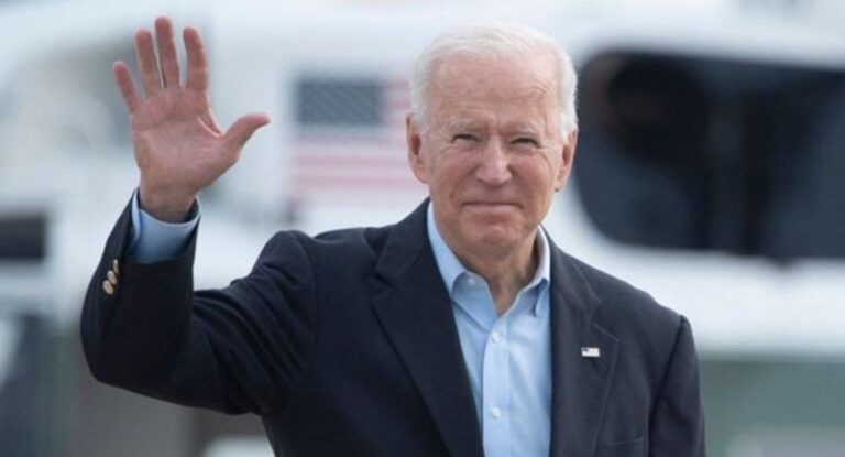 بالفيديو.. إدارة بايدن تحزم أمتعتها من البيت الأبيض