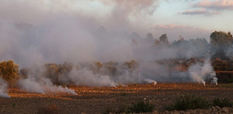 قصف بين مارون الراس ويارون