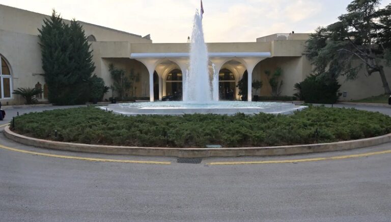 بن فرحان.. وأرتاغوس بصحبة كوبر إلى بيروت