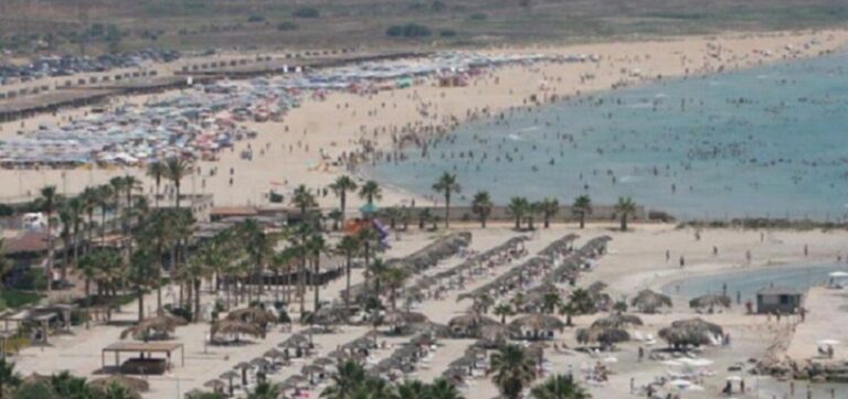 شاطئ صور ضمن قائمة المناطق المهمة في المتوسط!
