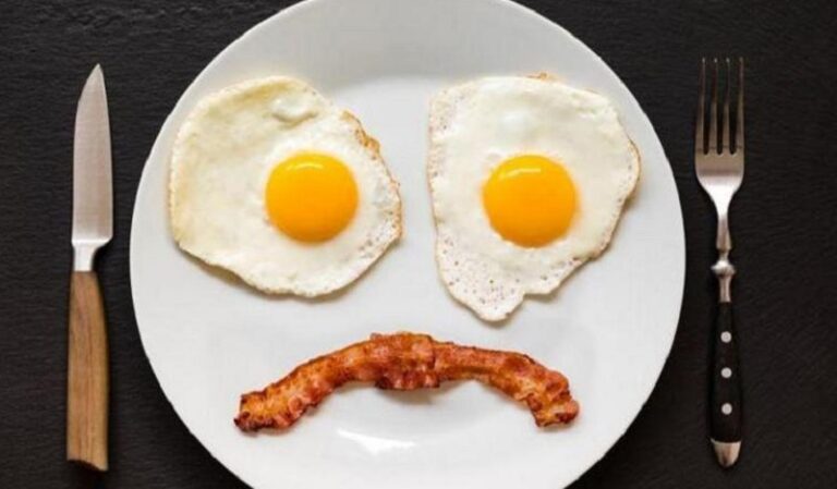 برشلونة يتخلى عن طباخه بسبب “البيض”!