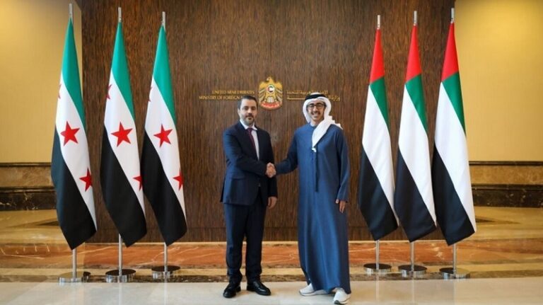 وزير خارجية الإمارات: ندعم استقلال سوريا