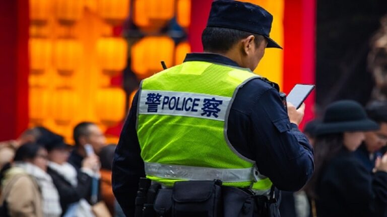 إعدام رجل صدم بسيارة حشداً بمدينة تشوهاي