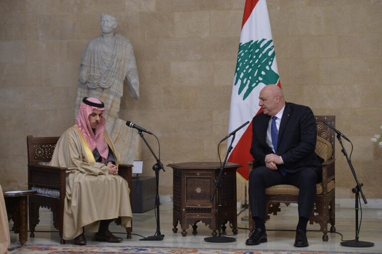 بن فرحان بعد لقاء عون: نقف إلى جانب لبنان.. ولتطبيق 1701