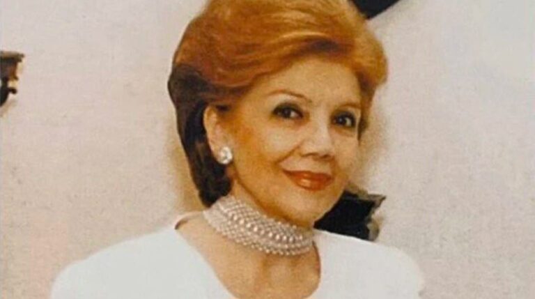 السعودية تعلن وفاة الأميرة منى الصلح