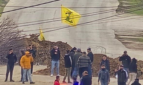 بالفيديو.. صور الشهيد نصر الله مواجهة لدبابات العدو!