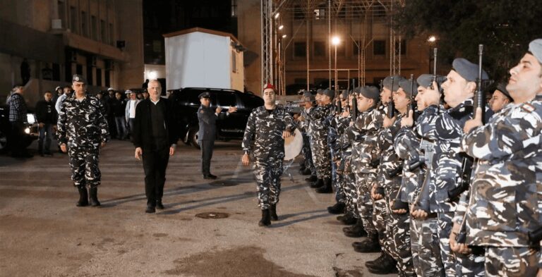 مولوي: إطلاق النار العشوائي أصبح جرماً عقوبته مشددة!